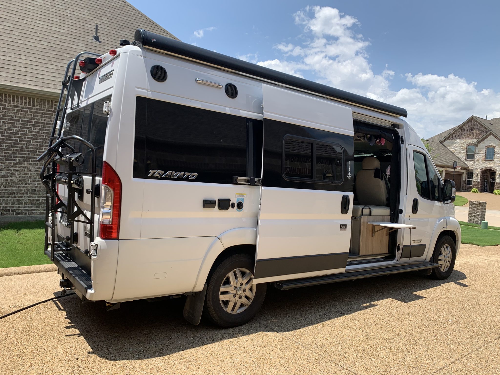 dodge ram promaster travel van