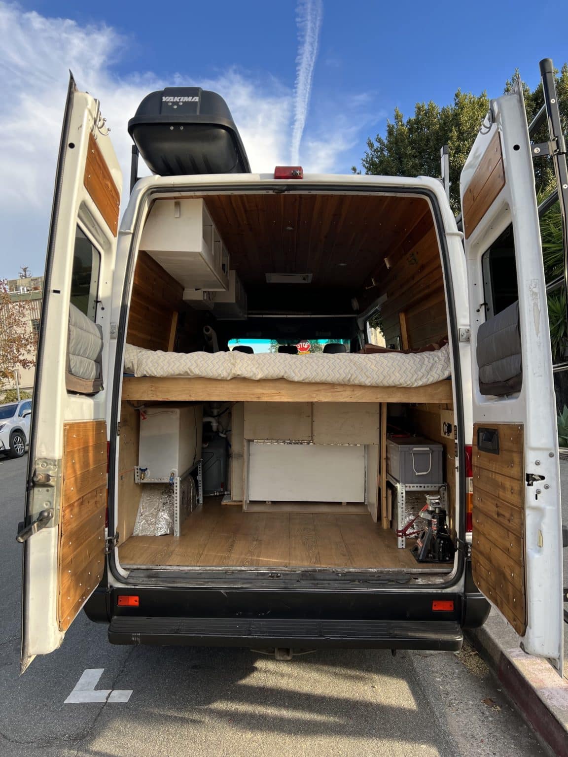 2004 Dodge Sprinter Camper Van For Sale in San Luis Obispo, California