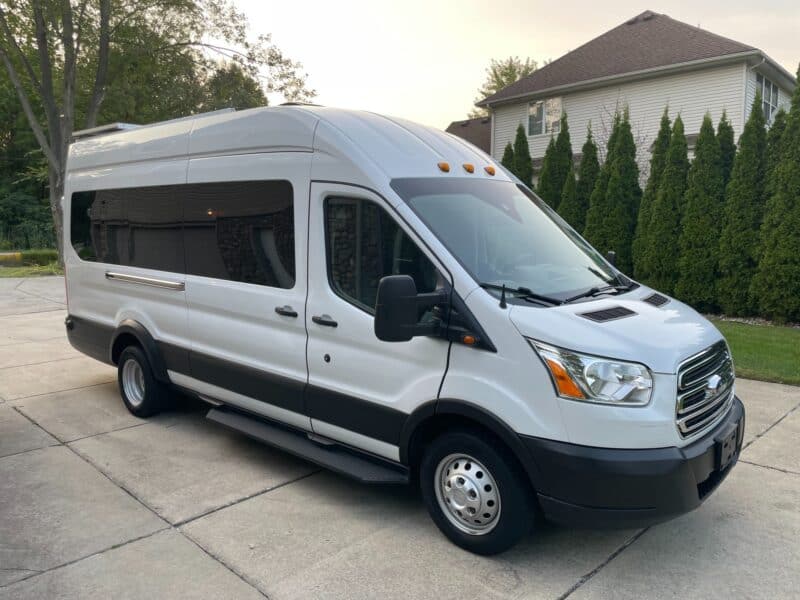 Ford-Transit-1
