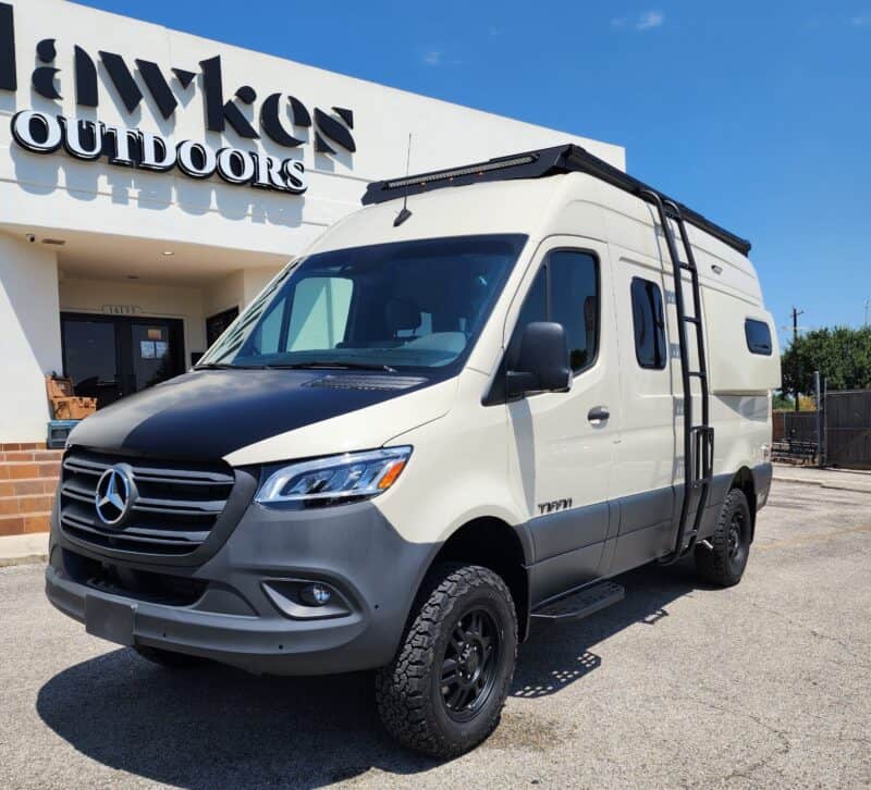 TIFFIN-ADVENTURE-VAN-SAN-ANTONIO-113