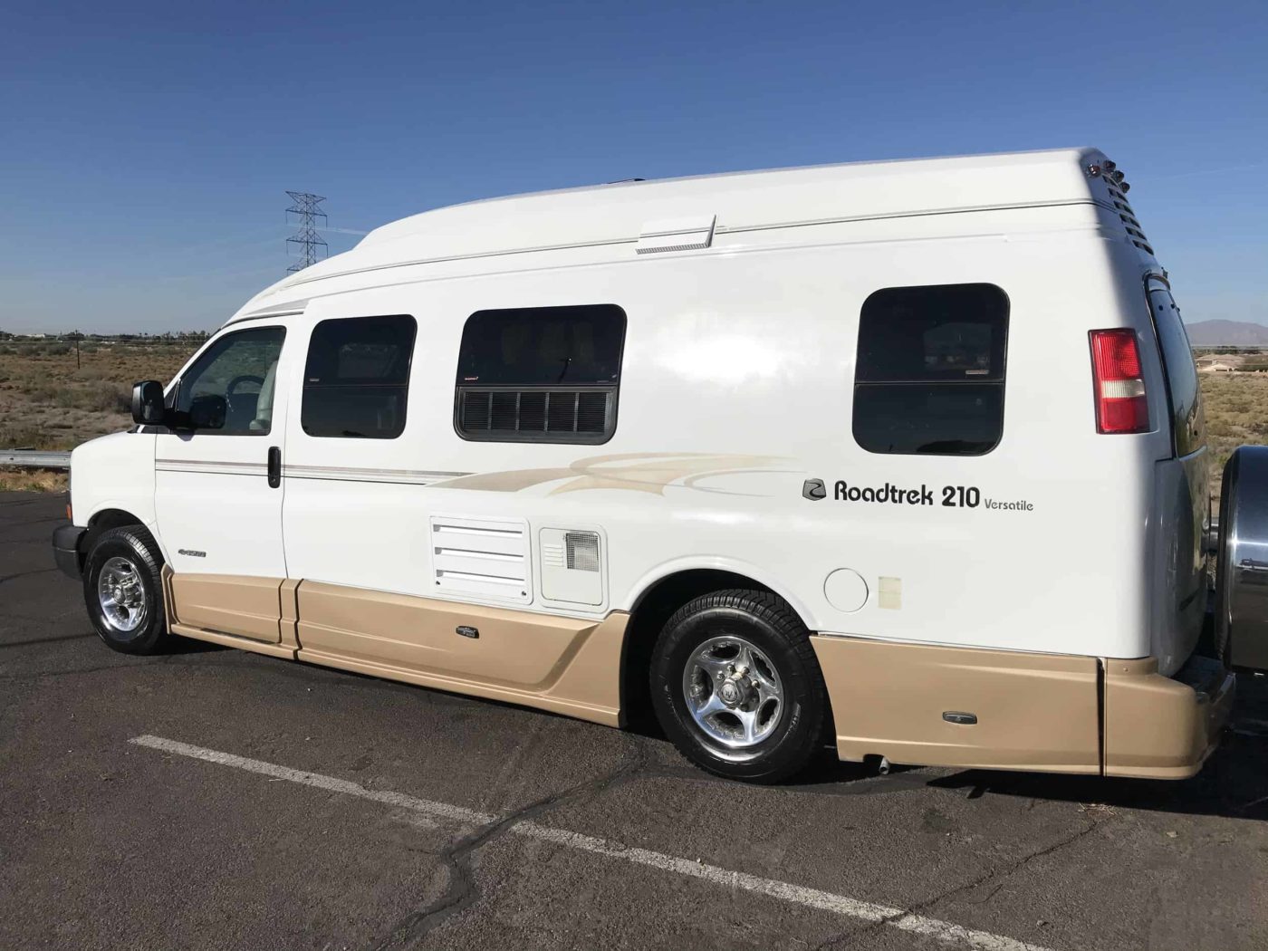 2005 Roadtrek 210 Versatile Van Viewer