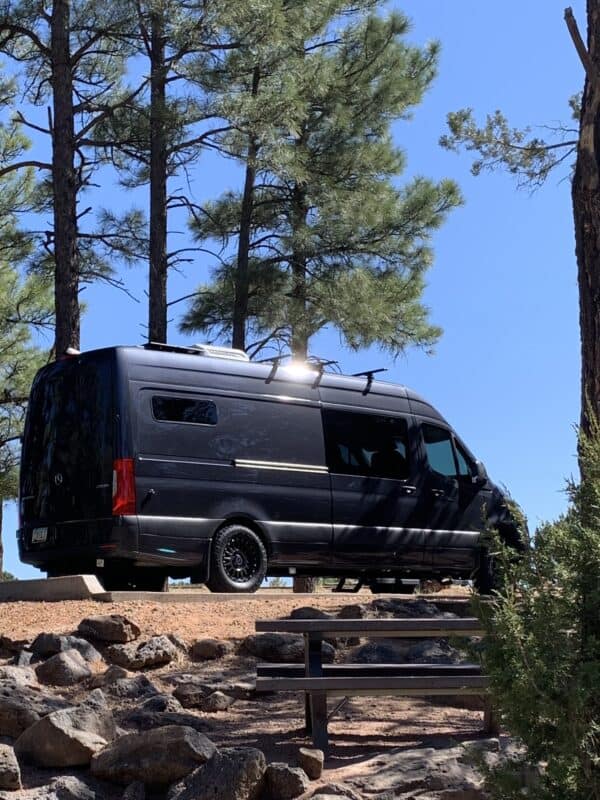 Van-1-1